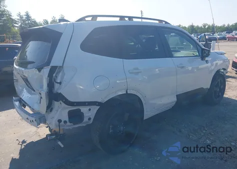 2024 Subaru Forester Wilderness из США, поврежденный, VIN JF2SKAJC8RH522876